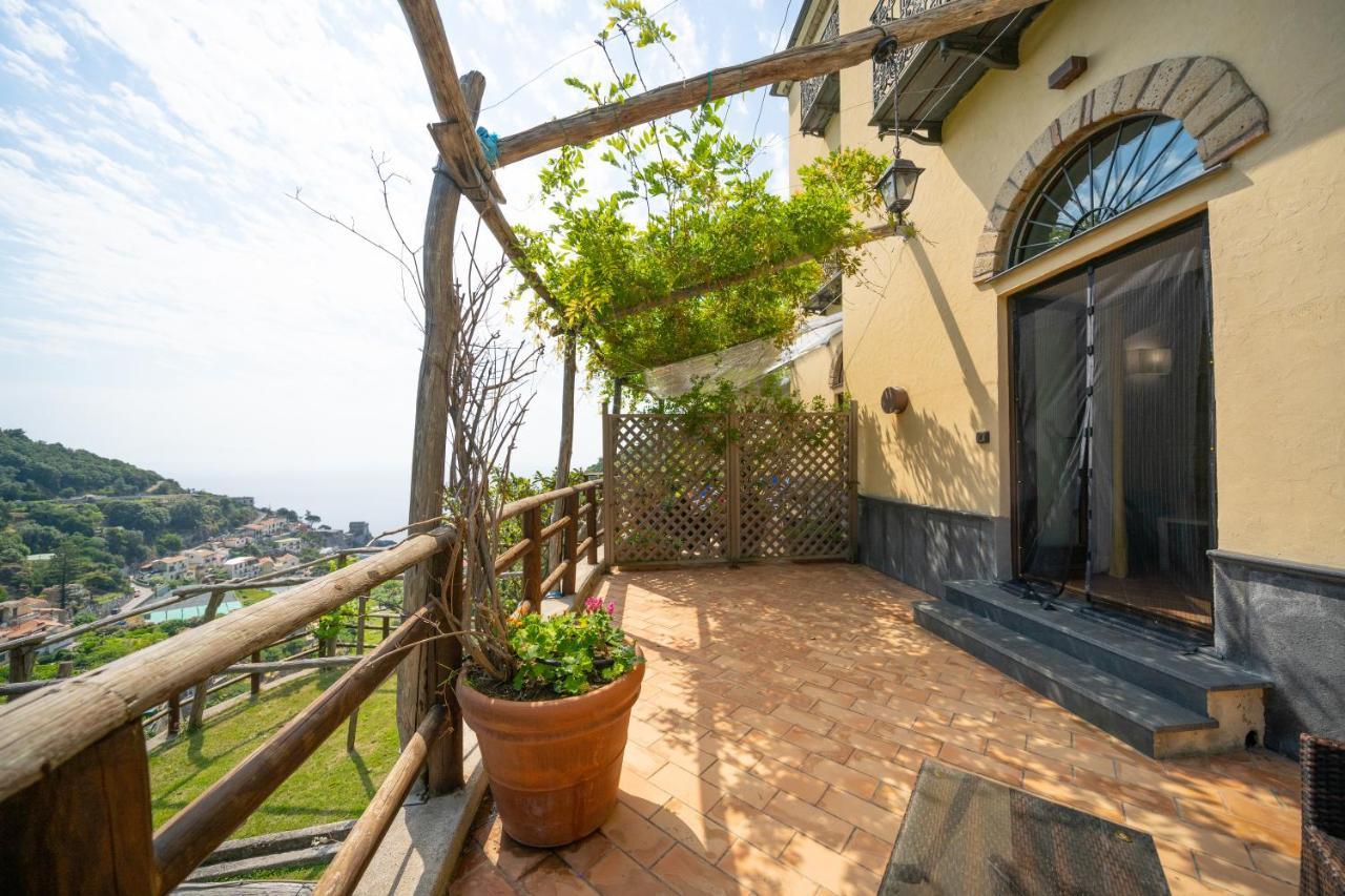 Limoneto Di Ercole Apartment Майори Екстериор снимка