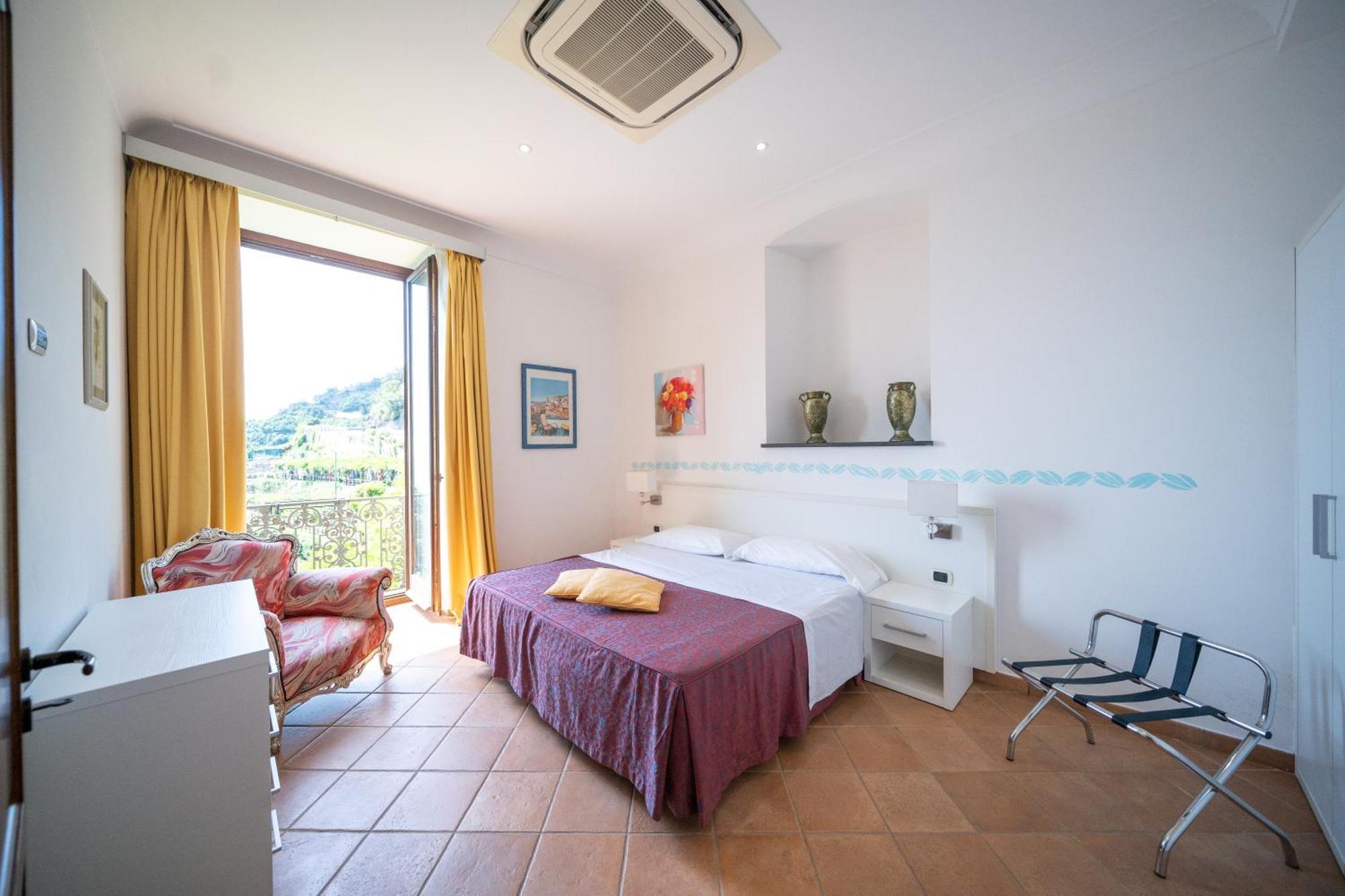 Limoneto Di Ercole Apartment Майори Екстериор снимка